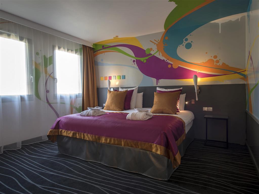Mercure Rouen Centre Champ De Mars Екстер'єр фото
