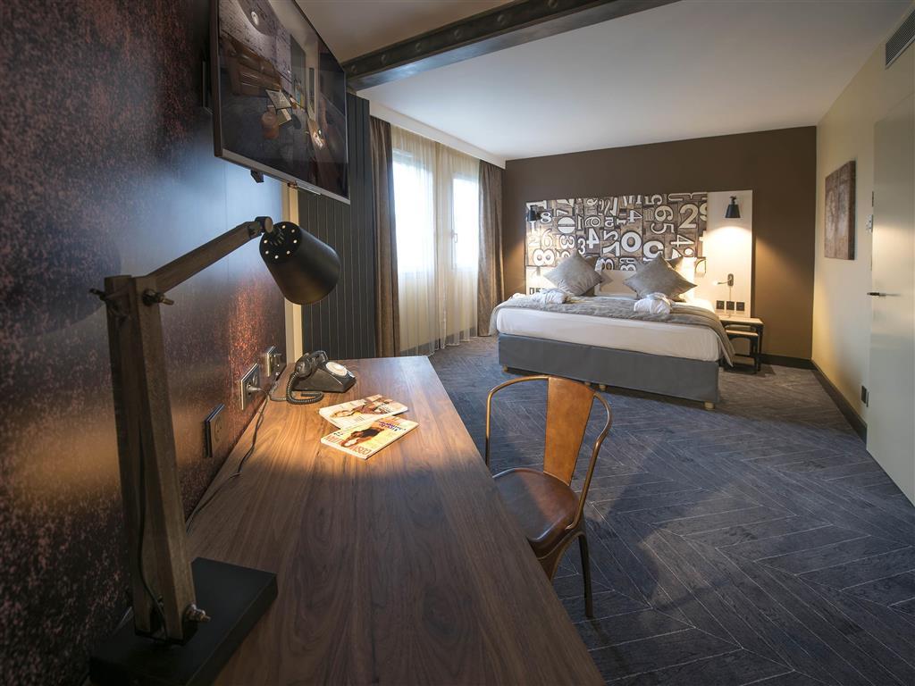 Mercure Rouen Centre Champ De Mars Екстер'єр фото