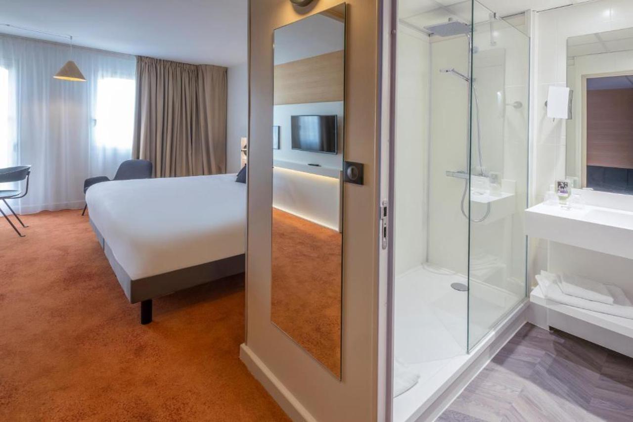 Mercure Rouen Centre Champ De Mars Екстер'єр фото