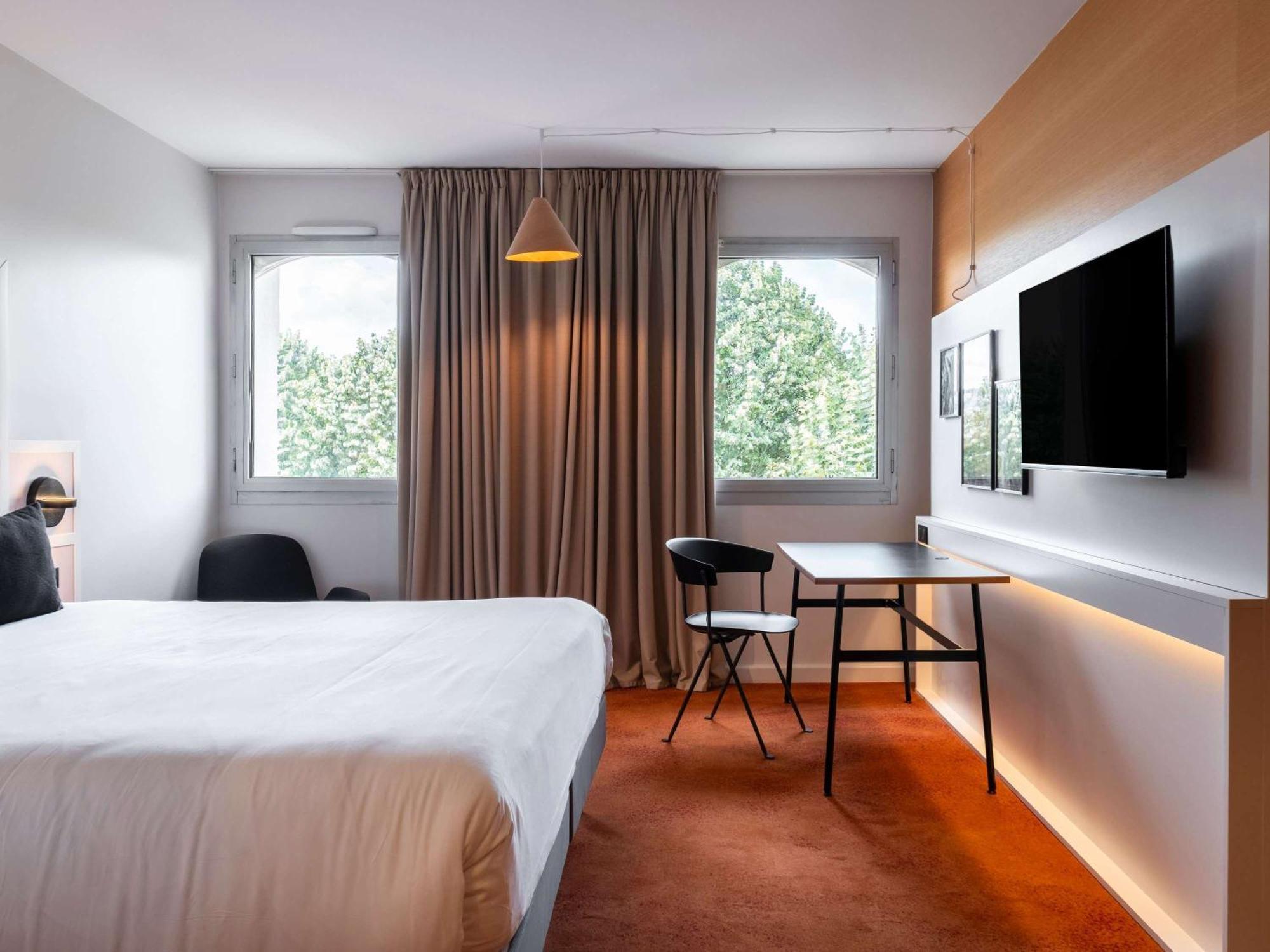 Mercure Rouen Centre Champ De Mars Екстер'єр фото