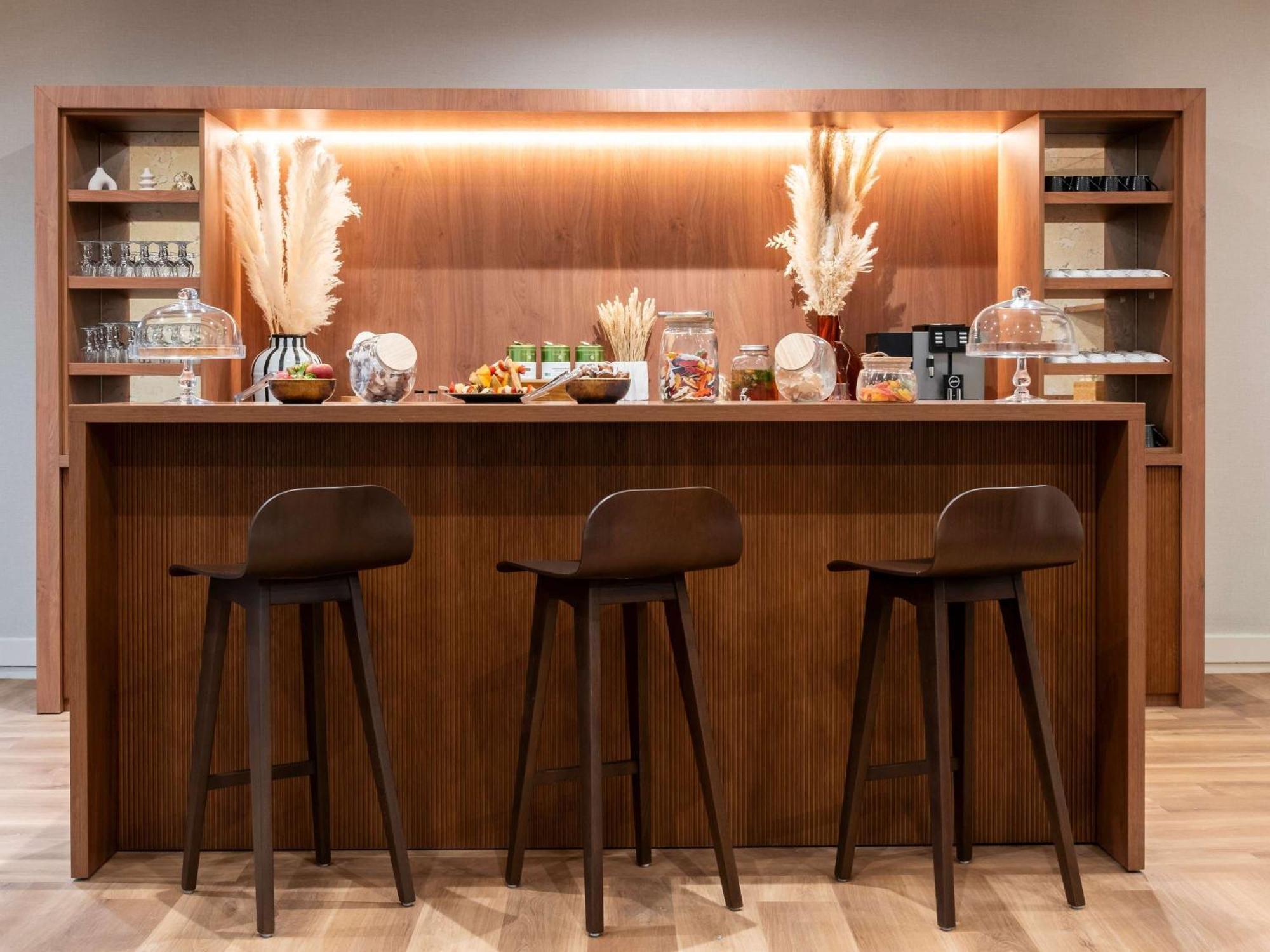 Mercure Rouen Centre Champ De Mars Екстер'єр фото
