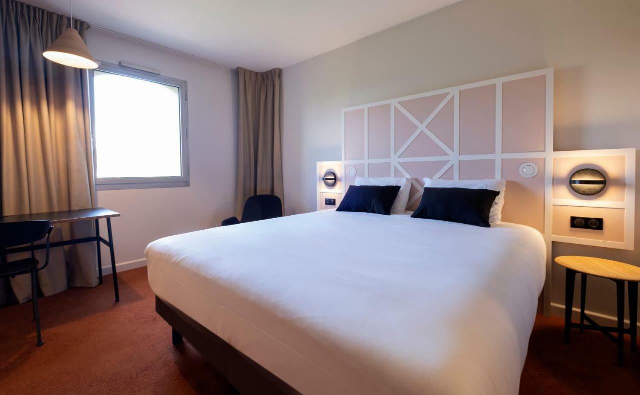 Mercure Rouen Centre Champ De Mars Екстер'єр фото