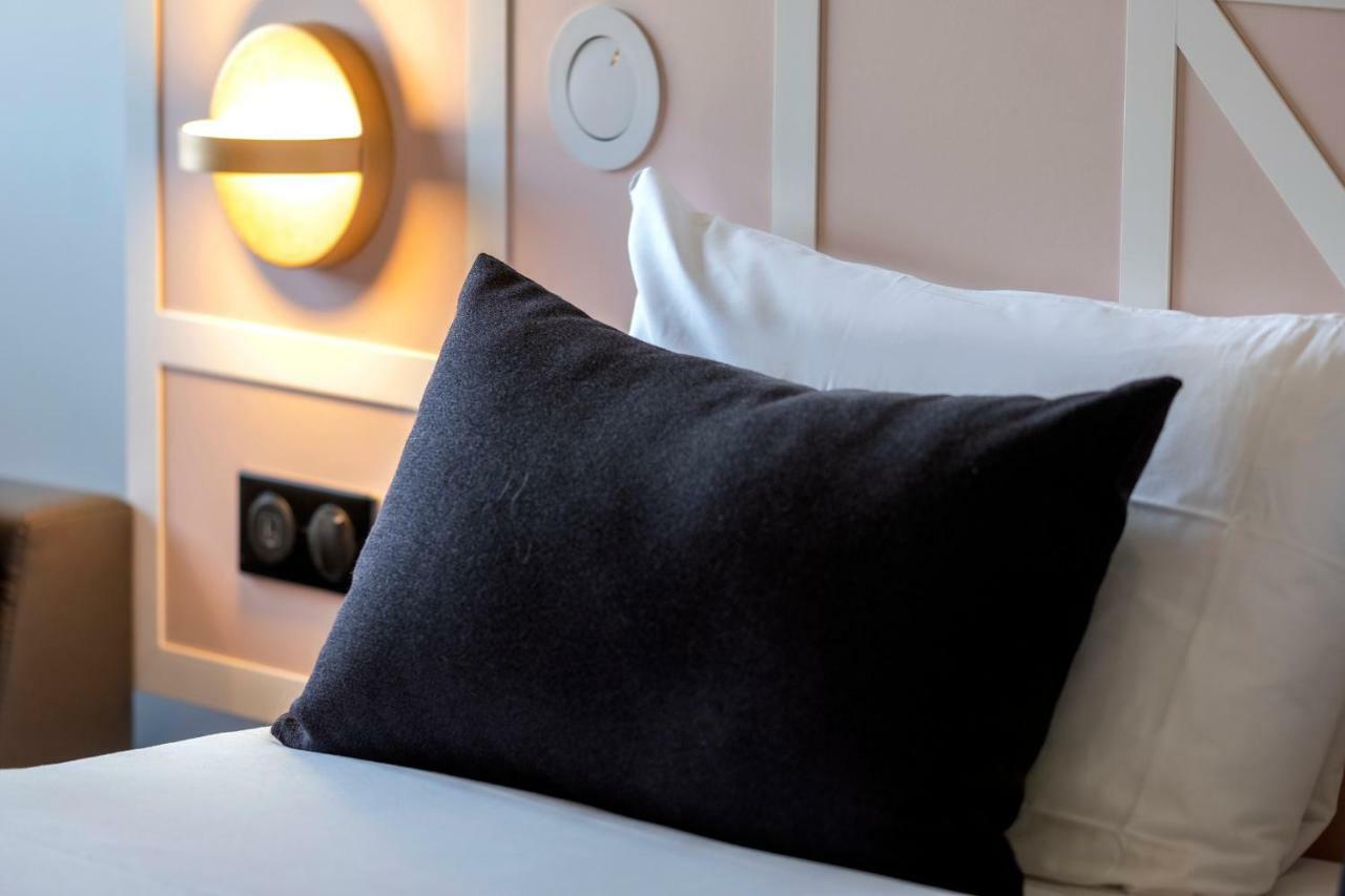 Mercure Rouen Centre Champ De Mars Екстер'єр фото